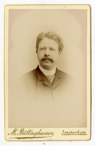 221180 Portret van J. Kol, geboren 1849, bankier, lid van de gemeenteraad van Utrecht (1888 -1904), overleden 1919. ...
